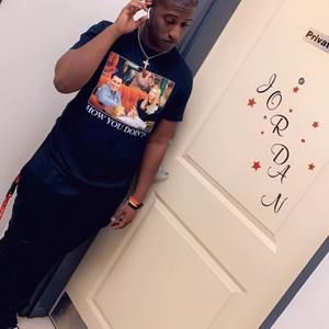 Meet your Posher, Deborah